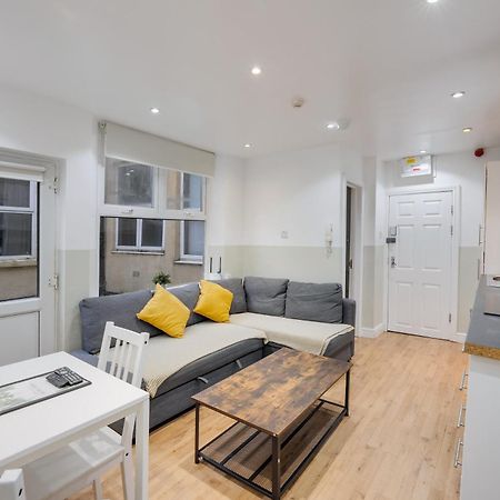 2 Bedroom Apartment For Up To 6 Nr Centre Κάρντιφ Εξωτερικό φωτογραφία